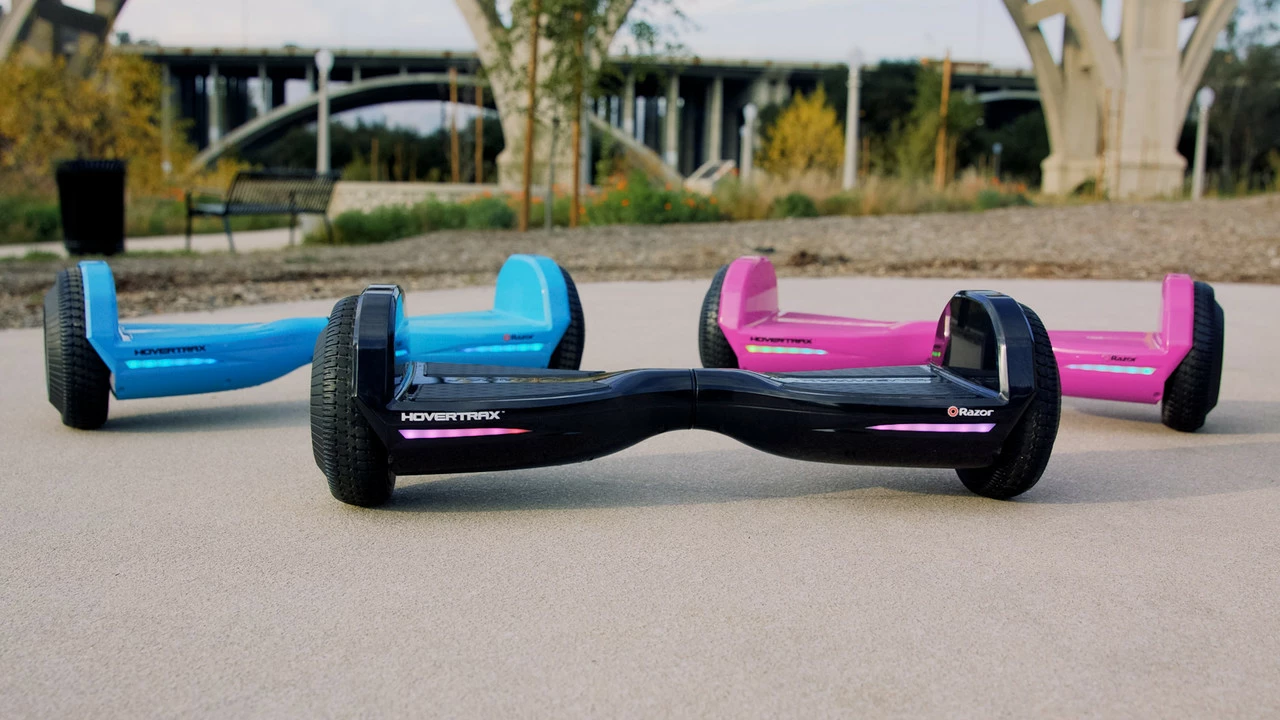 Razor Hovertrax Prizma - Black 25 Razor Hovertrax Prizma - Black - Image 23