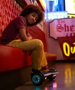 Razor Hovertrax Prizma - Black 52 Razor Hovertrax Prizma - Black -Little Tikes Shop Hovertrax Prizma Lifestyle 4 min 34467.1647573946