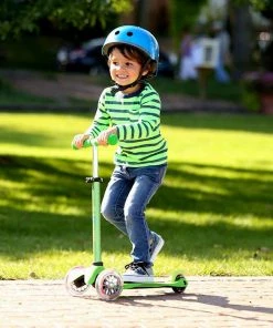 Mini Micro Deluxe Green -Little Tikes Shop boy on mini micro deluxe green scooter MMD002 84486.1588083374