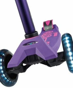 Maxi Micro Deluxe Led Scooter - Purple 11 Maxi Micro Deluxe Led Scooter - Purple -Little Tikes Shop maxi micro deluxe LED purple front wheels MMD066 34878.1611120866